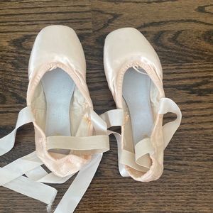Bloch Hannah pointe shoes